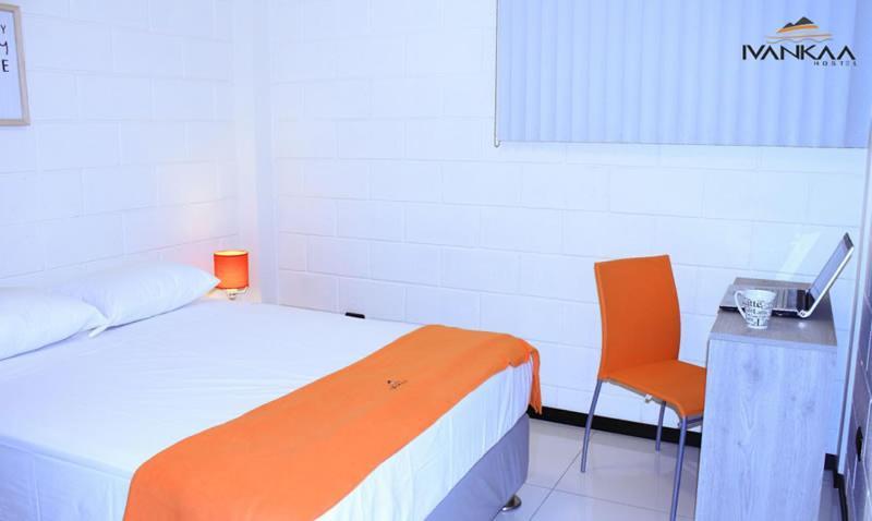 Ivankaa Hostel Trujillo Ngoại thất bức ảnh