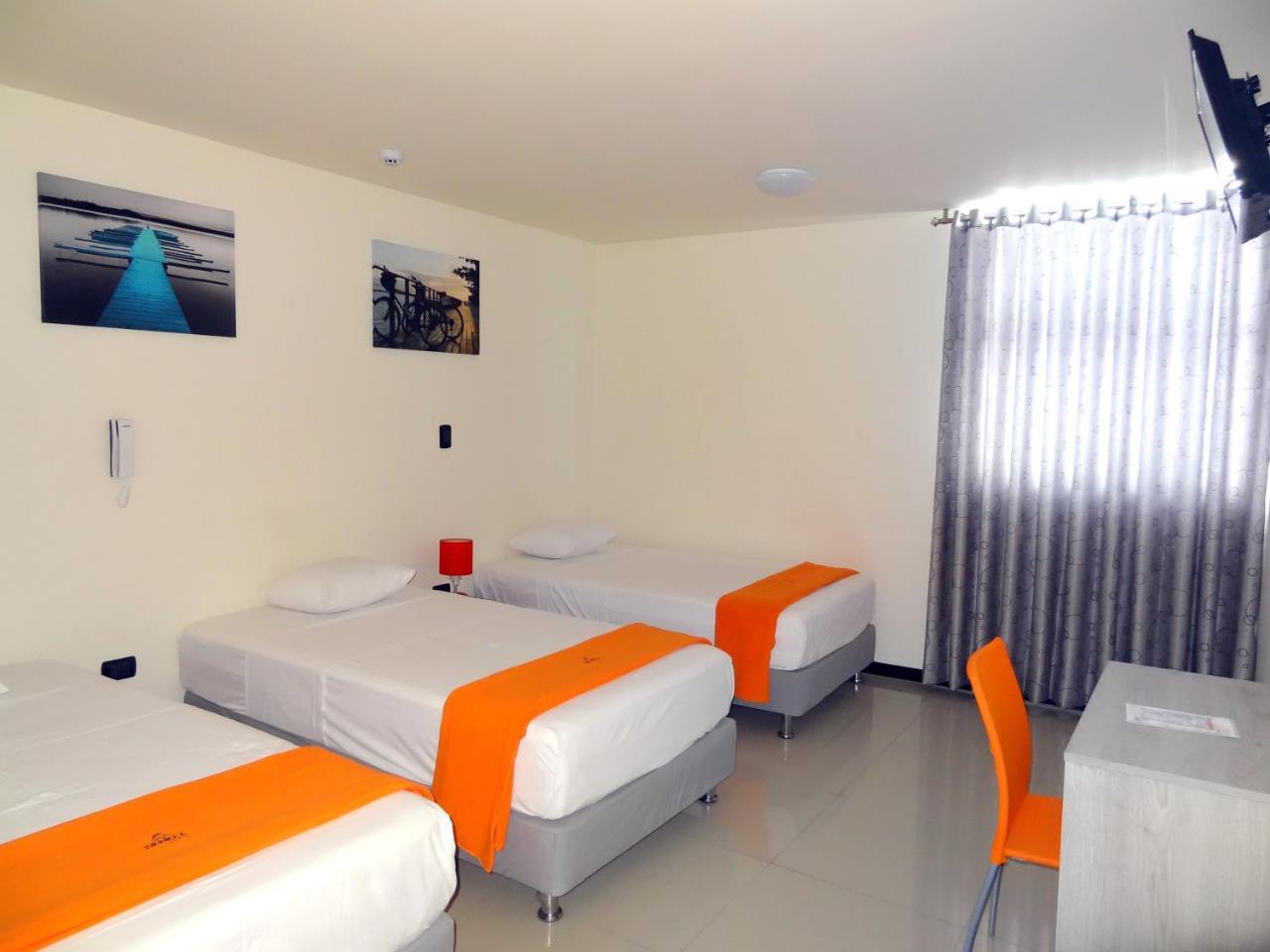 Ivankaa Hostel Trujillo Ngoại thất bức ảnh